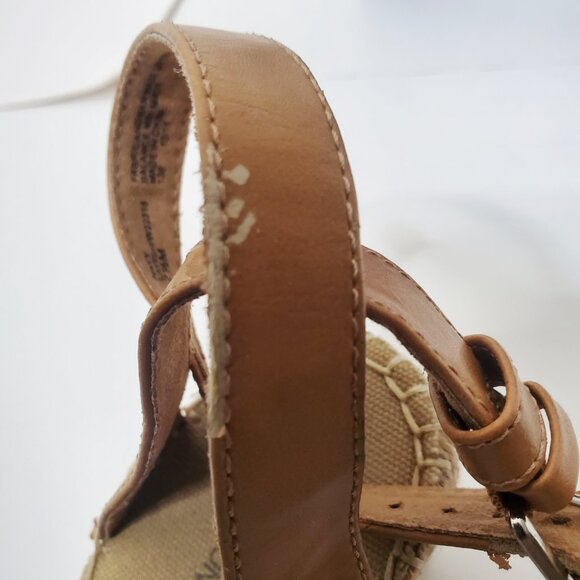 White Mountain Espadrille Sandals with Beads Decor - Picture 10 of 13